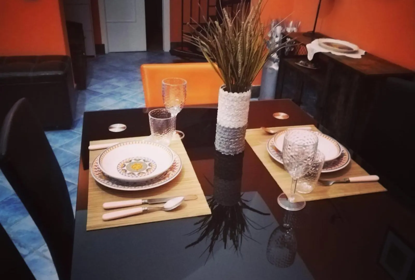 Feriehus Dammuso Soleluna. Terrasini Italien