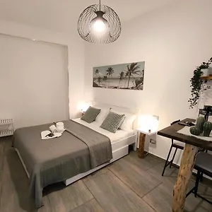 Apartment House